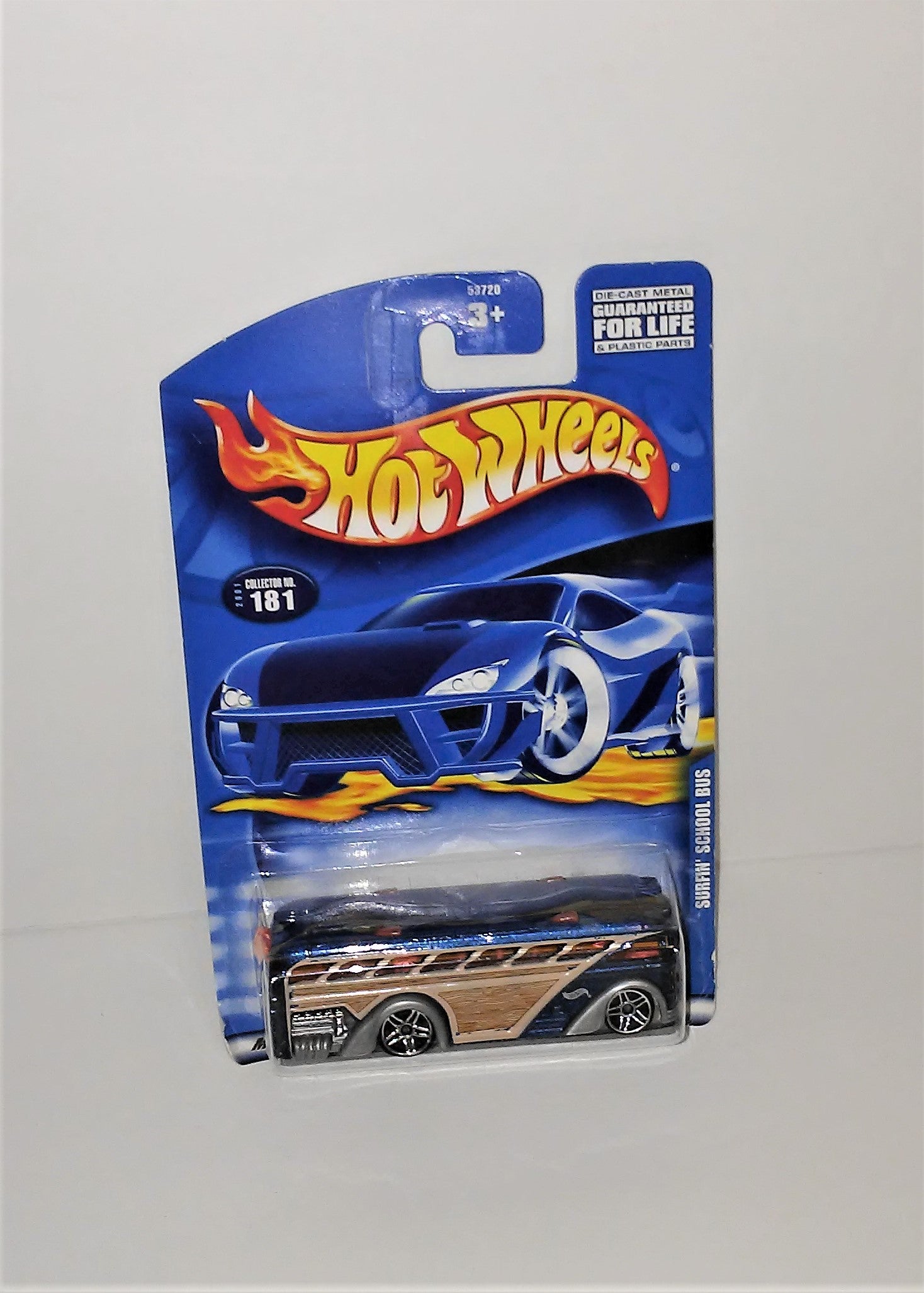 Hot Wheels 2001 SURFIN SCHOOL BUS Diecast Vehicle BLUE 1 64 181 Sandee s Memories Collectibles